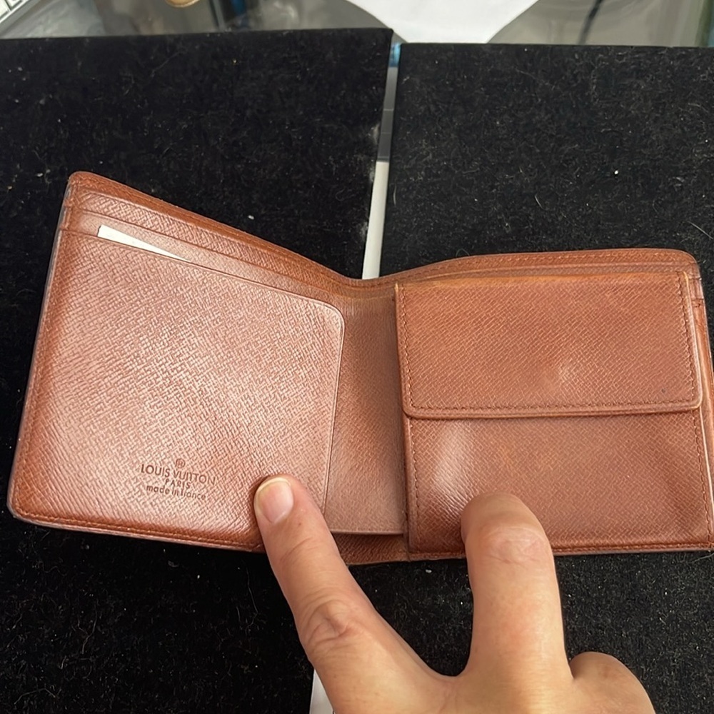 Louis Vuitton Authentic Vintage Monogram Bi Fold Wallet. MA165 - Picture 6 of 14